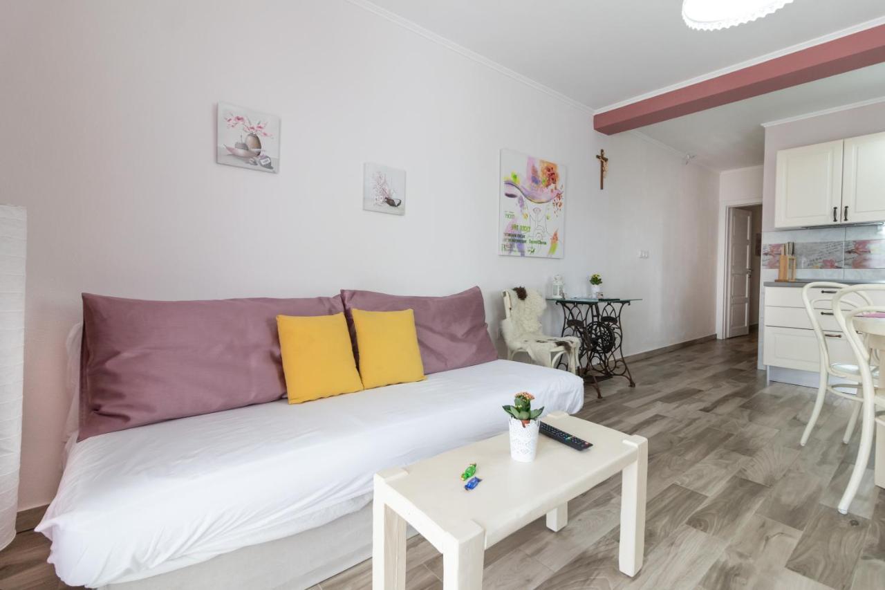 Apartments Vintage Banjol Екстериор снимка