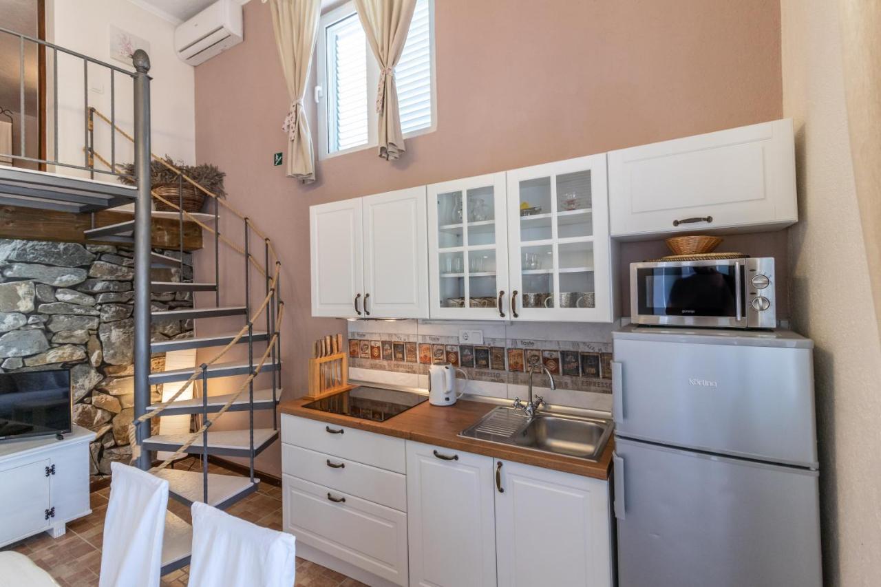 Apartments Vintage Banjol Екстериор снимка