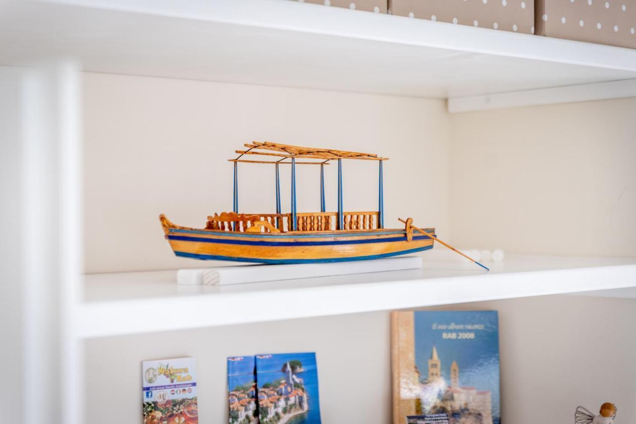 Apartments Vintage Banjol Екстериор снимка