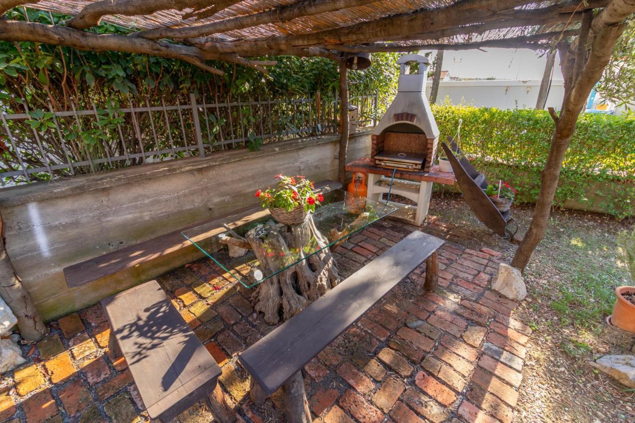 Apartments Vintage Banjol Екстериор снимка